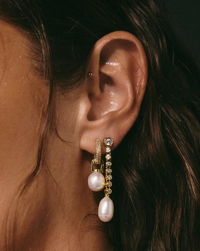 Luv Aj THE PEARL DROP STUDS gold