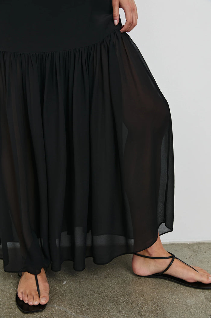 Rails Chandra Black