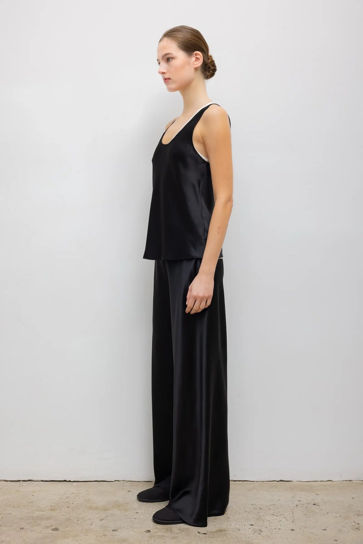 Leset Barb Bias Tank Black