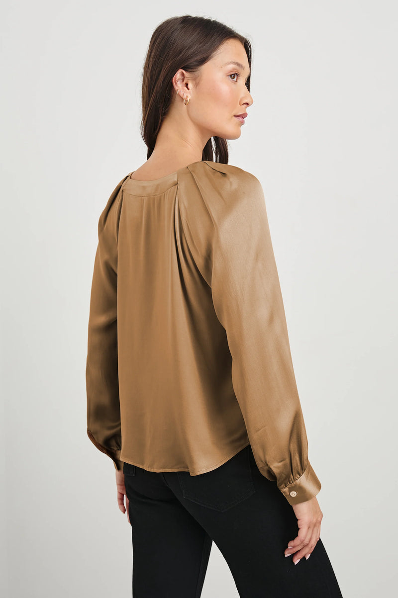 Rails Sandra Top Camel