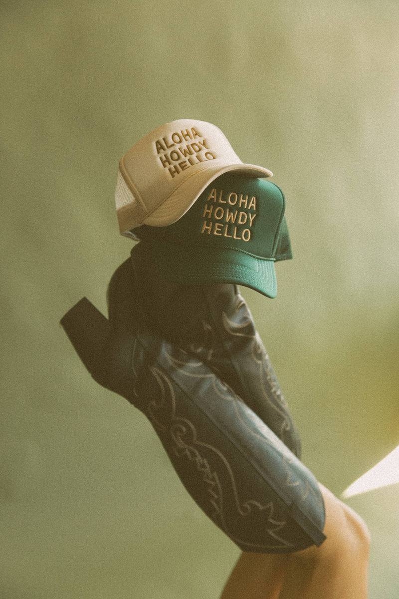 Aloha Howdy Hello Trucker hats - Green