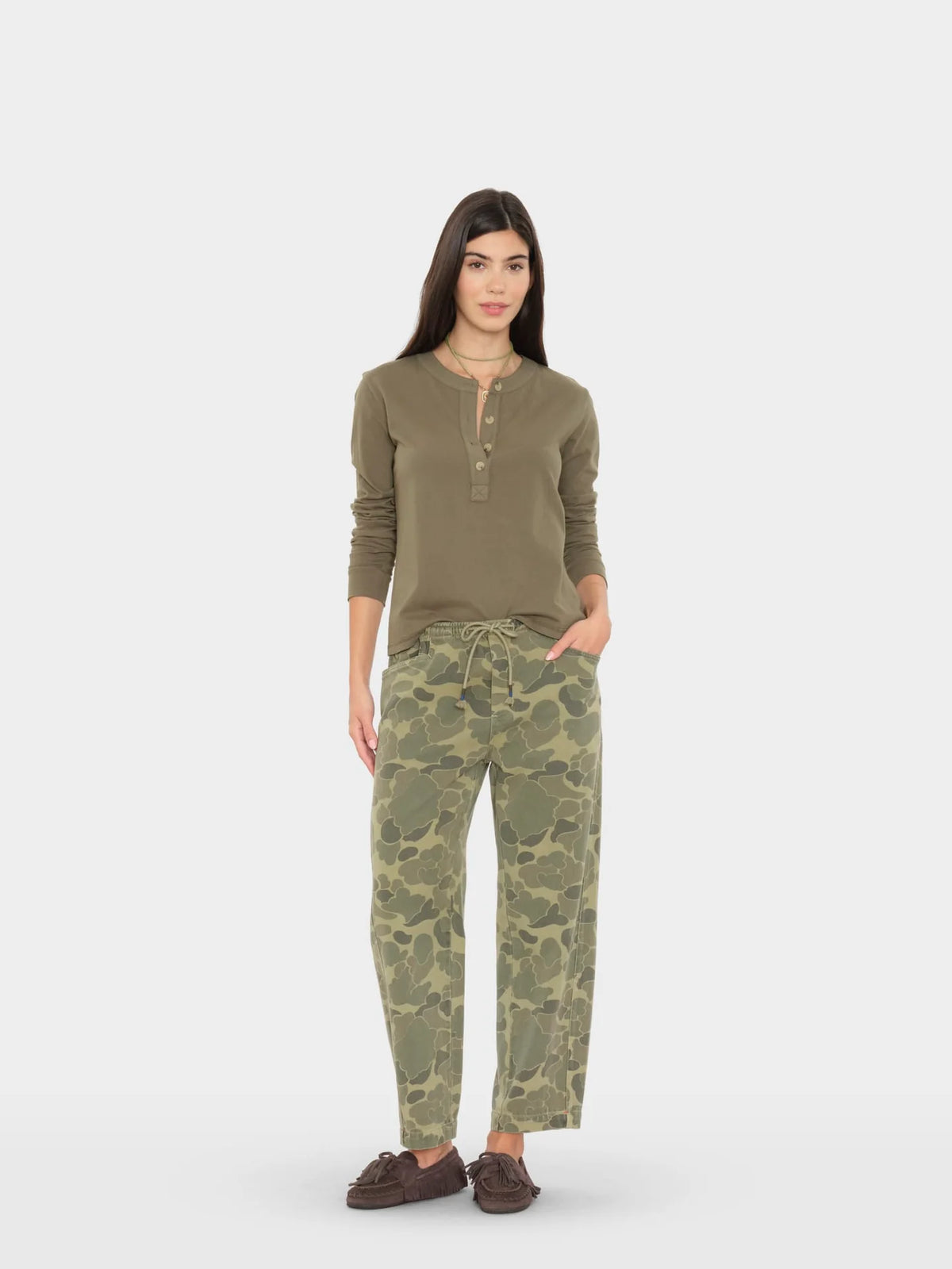 Xirena Camo Green Baxter Pant
